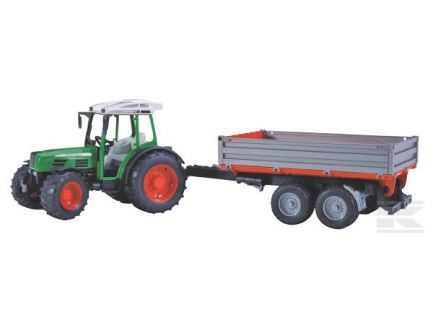 Tracteur Fendt Farmer 209 S avec remorque